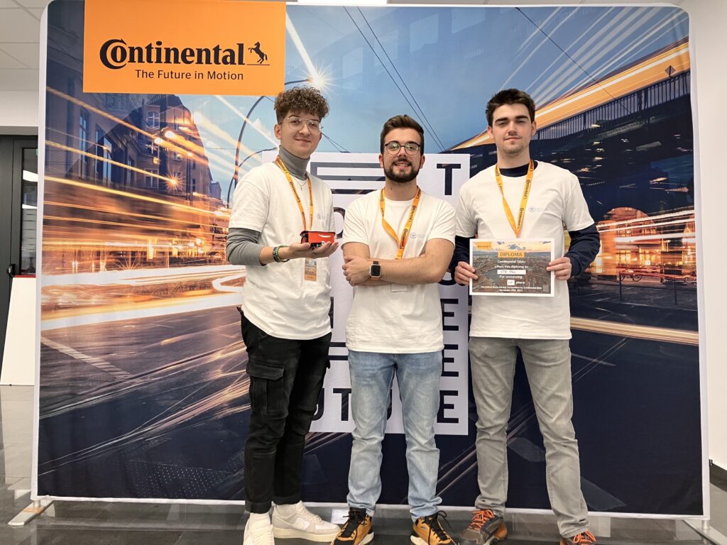 Hackathon Continental – Micromouse robots maze competition: Povestea